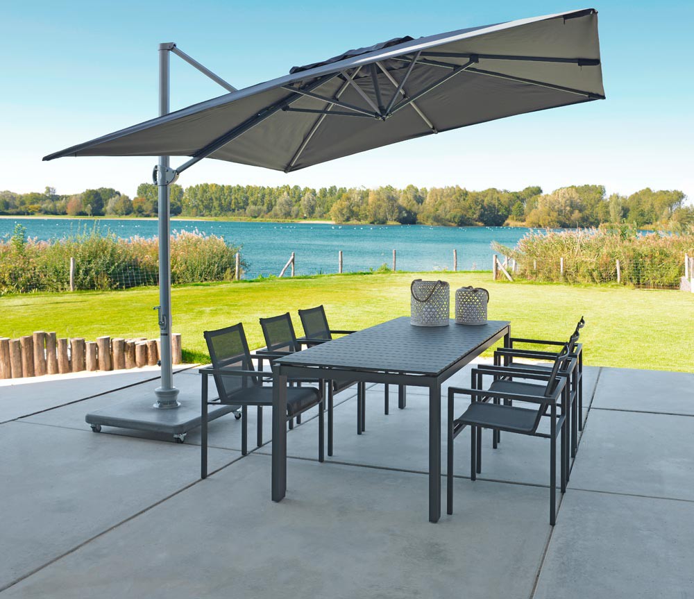 Max & Lukk Collin Stacking Lounge Chair
